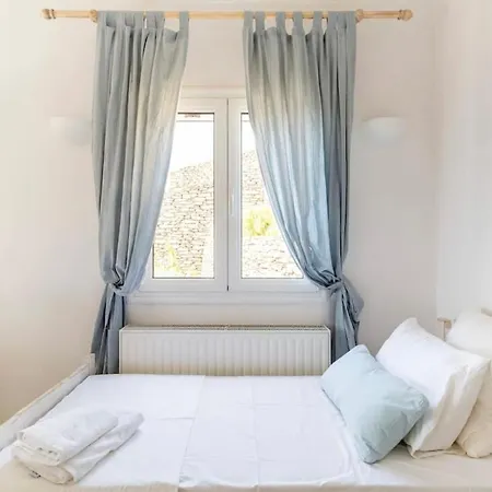 Petra House Kea 12776742 Villa Koundouros