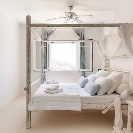 Petra House Kea 12776742