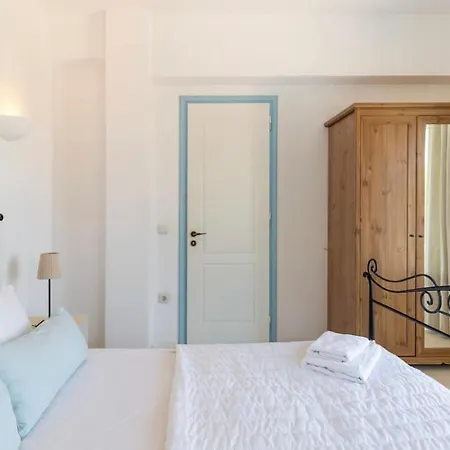 Villa Petra House Kea 12776742 *